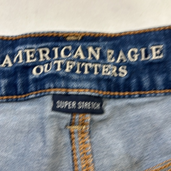 American Eagle Shortie Size 2 Denim Distressed Jean Shorts - Picture 3 of 10